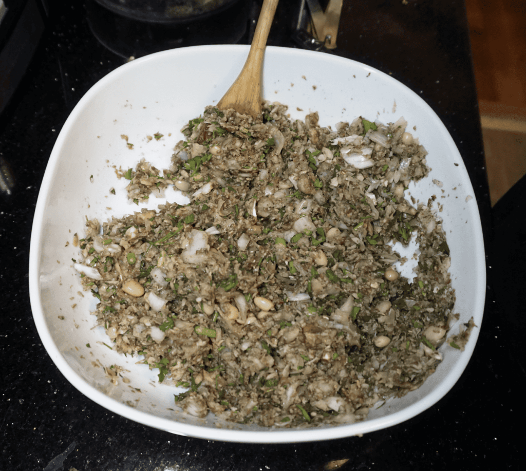 Mushroom and bean mix