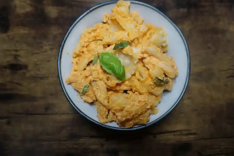 vegan red pepper pasta