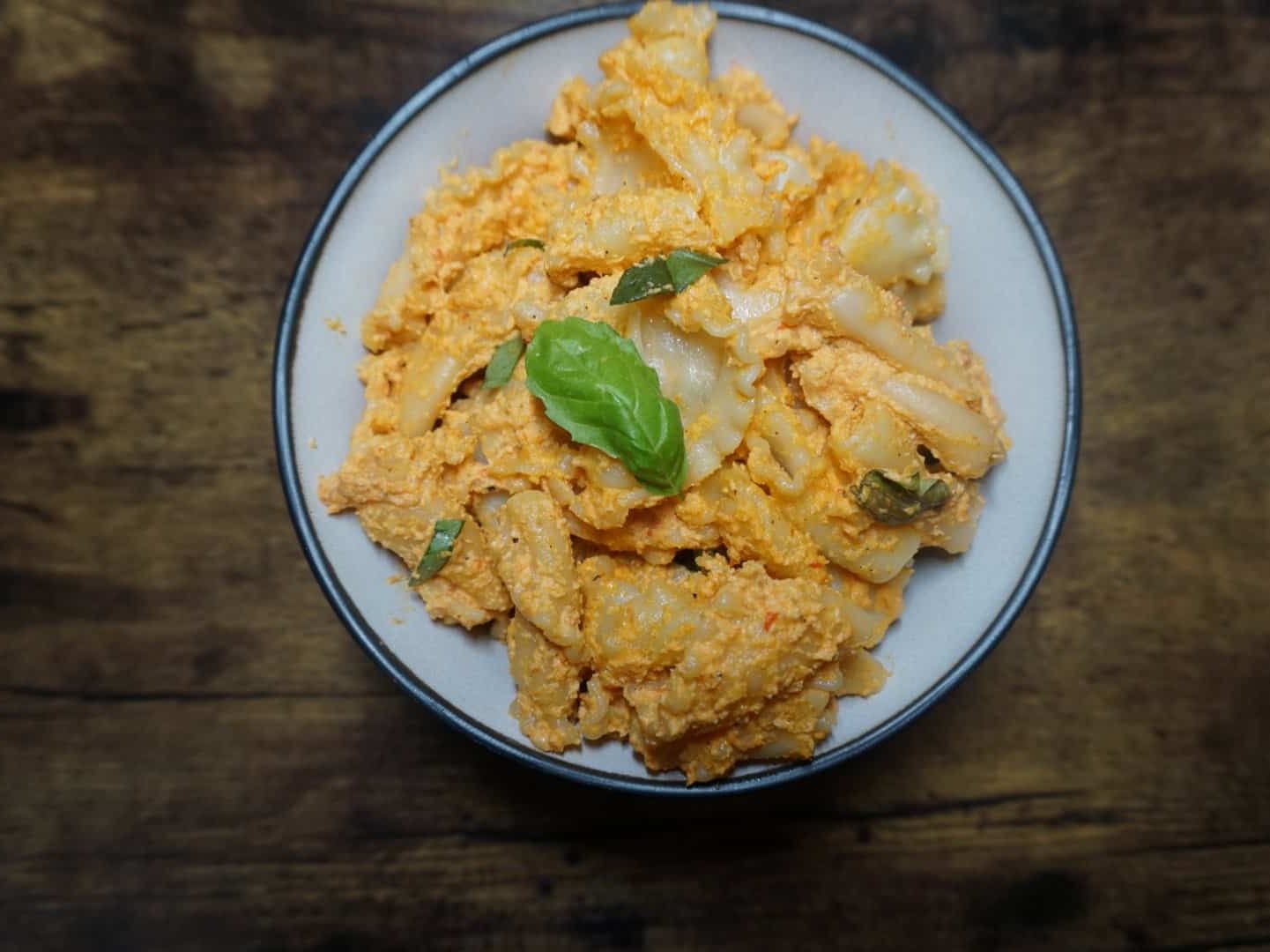 vegan red pepper pasta